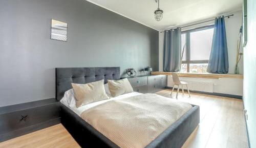 Loft with Old Town View