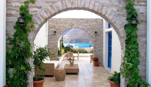 Studio with Balcony (2-3 Adults)