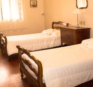 Twin Room with Private External Bathroom