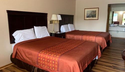 Queen Room