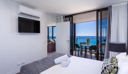 Middle Level Apartment with Sea View