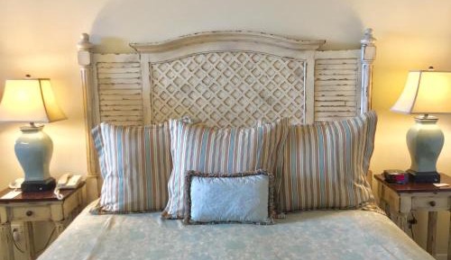 Deluxe King Room with Ocean View