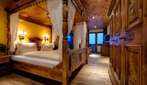 Superior Double Room with Balcony
