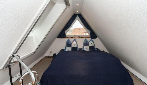 Apartment in Attic and Maisonette - H