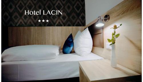 Single Room with Private Bathroom