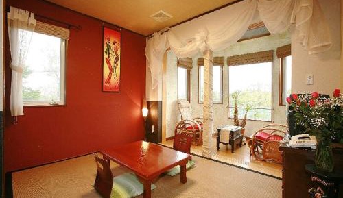 Japanese-Style Room