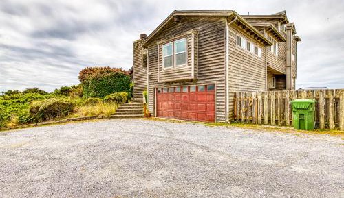 seven bedroom holiday home 