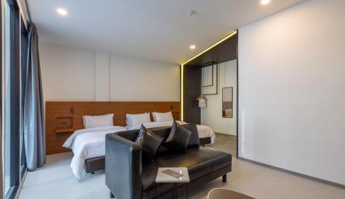 Triple Room with Private Bathroom