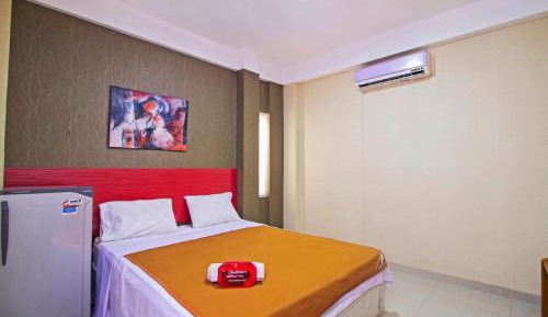 RedDoorz Double Room