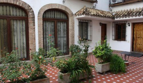 Two-Bedroom Apartment - Argote de Molina, 23