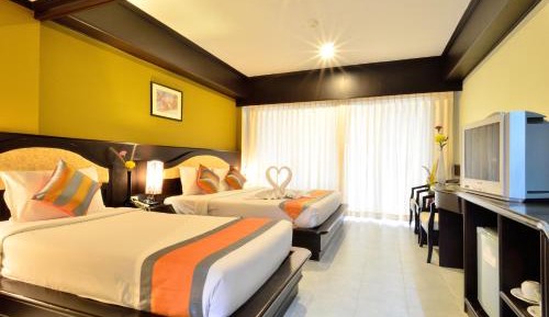 Deluxe Double or Twin Room