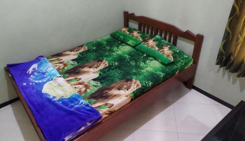 Double Room with Shared Bathroom