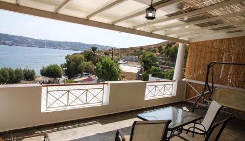 Studio Apartment with Sea View