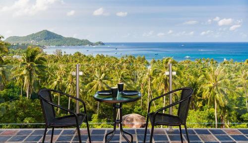 Studio Apartment with Sea View
