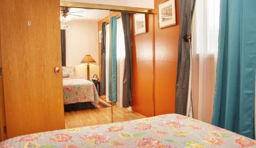 Queen Room #1