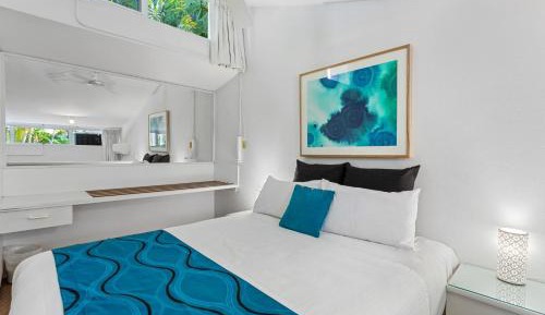 Economy Gardenview Apartment