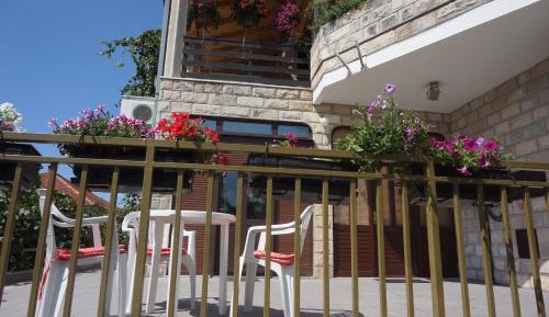 Apartment with Terrace