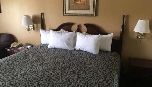 King Room - Mobility Access/Non-Smoking