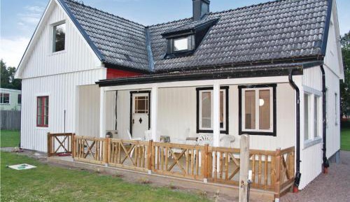 Two-Bedroom Holiday Home