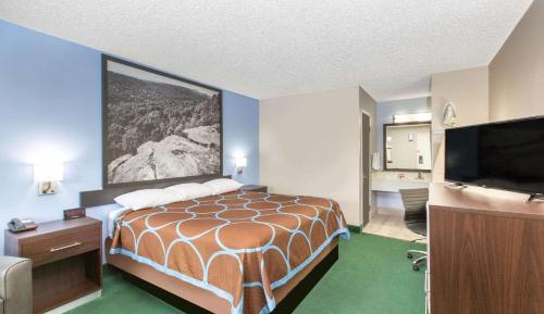 King Room - Non-Smoking
