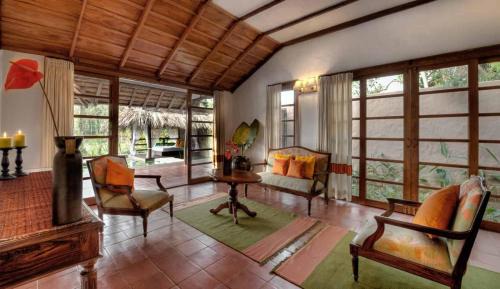 Lily Pool Villa-Enjoy ₹5,000 resort credit for 2-night stays and ₹15,000 resort credit for 3 nights or more stays with our ‘Fresh & Green’ offer