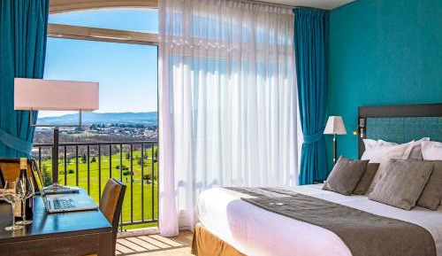 Comfort Single Room with Spa Access