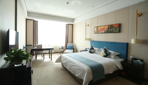 Deluxe King Room - Smoking
