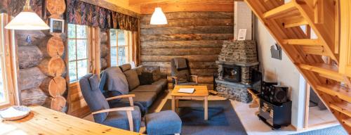 One-Bedroom Cottage with Sauna