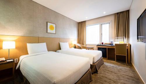 Standard Twin Room