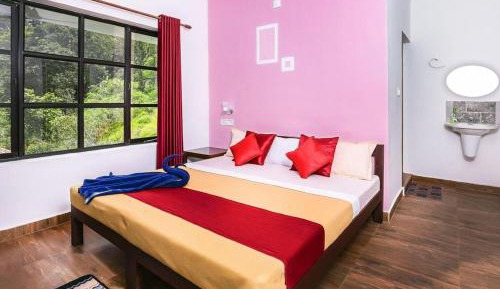 Double Room with Mountain View