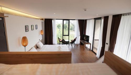 Suite with Balcony