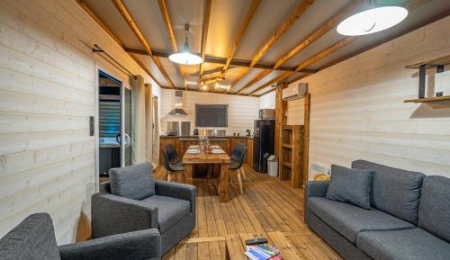 Superior Bungalow