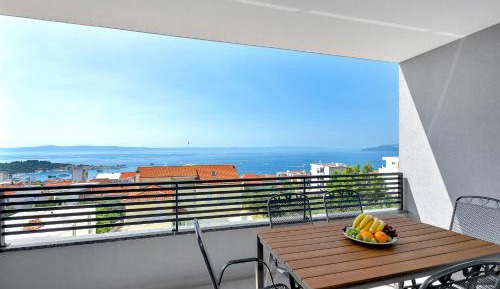 Apartment with Sea View