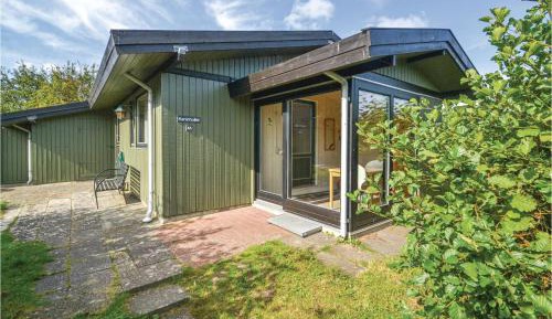 Three-Bedroom Vacation Home 