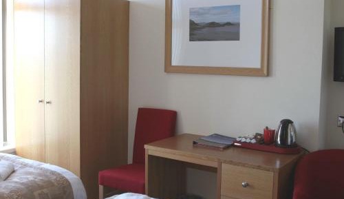 Twin Room with Bath