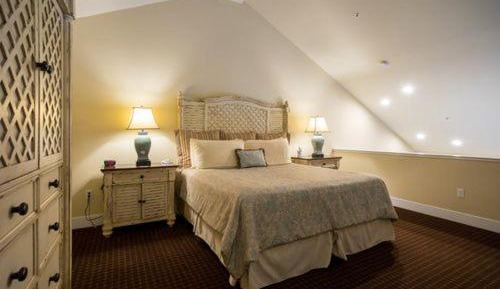 King Room with Mountain View