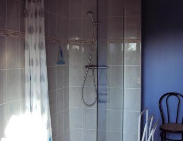 Standard Double Room with Shared Bathroom