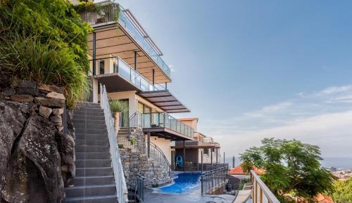 Villa with Sea View
