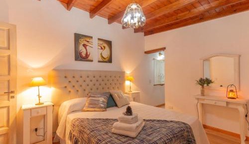 Two-Bedroom House (Cuyana)