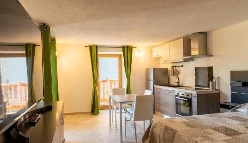 One-Bedroom House