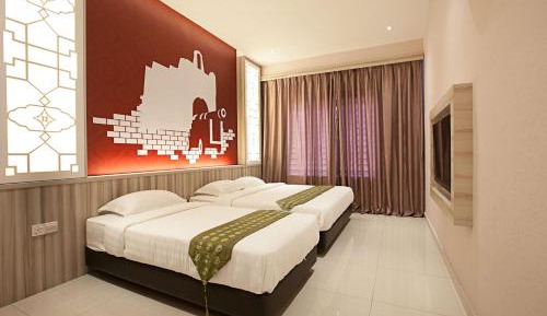 Deluxe Family Room