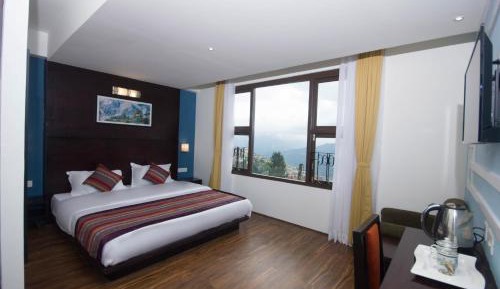 King Room with Mountain View