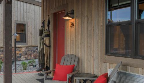 Private King Cabin