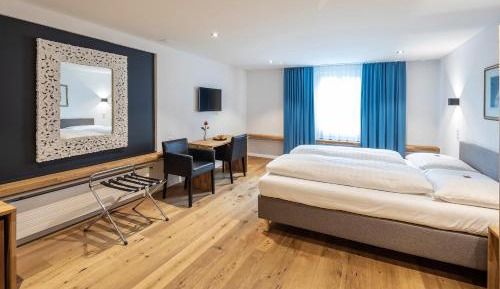 Classic Double Room