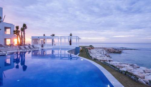 Suite with Private Pool