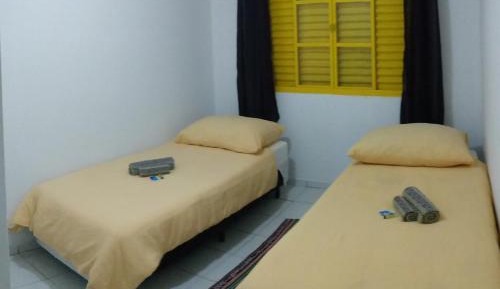 Deluxe Twin Room with Private Bathroom