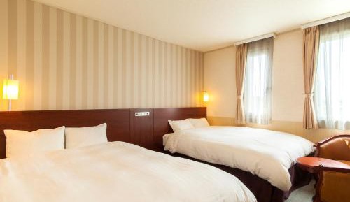 Twin Room - Non-Smoking