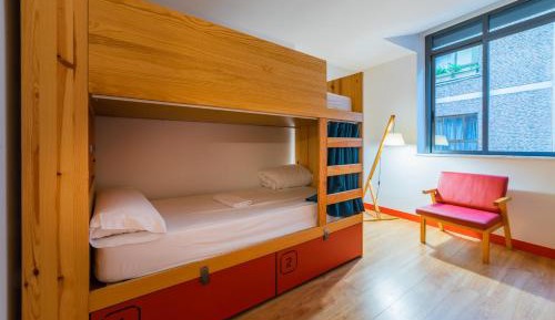 Bed in 4-Bed Mixed Dormitory Room