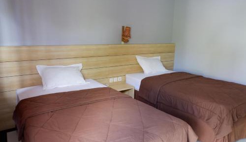 Standard Twin Room with Garden View