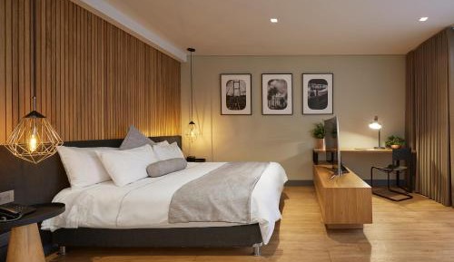 Junior Suite with Spa Bath